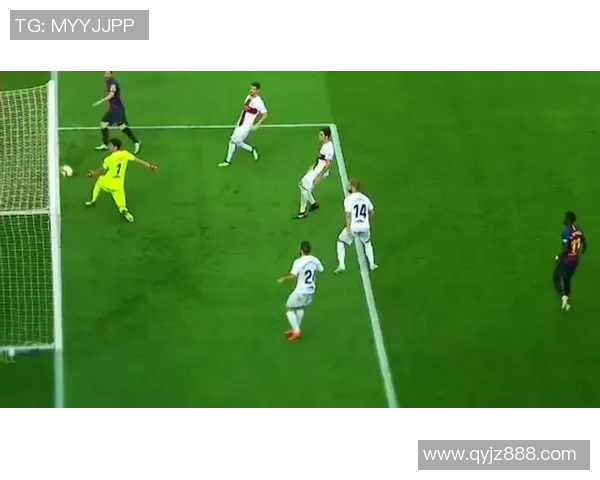 足球明星被套单高清图片曝光引发热议球迷反应不一