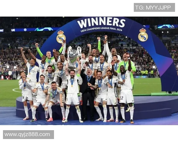 三兄弟足球明星的传奇故事与成就揭秘