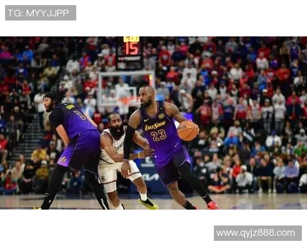 火箭队与湖人队激战正酣谁能在NBA赛场上笑到最后 火箭队与湖人队激战正酣谁能在NBA赛场上笑到最后